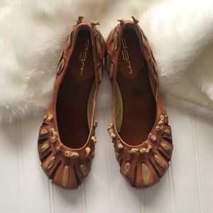 DGM sandals flats size 10 leather EUC